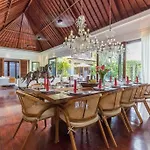 Eshara 21 Our Luxury 5Br Villa Escape And Huge Pool Oberoi Beach